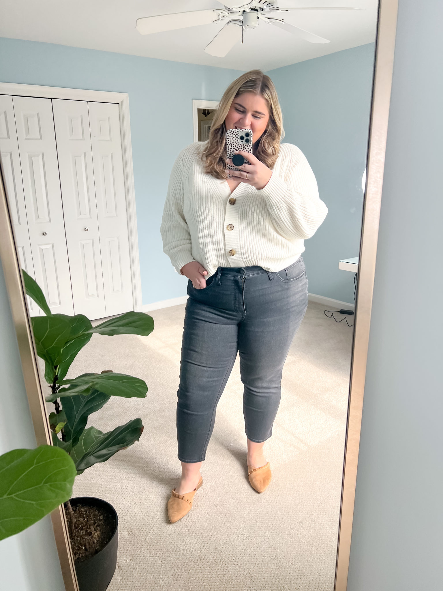 Carla Kiley | Plus Size Fashion, Beauty & Inspiration Blogger