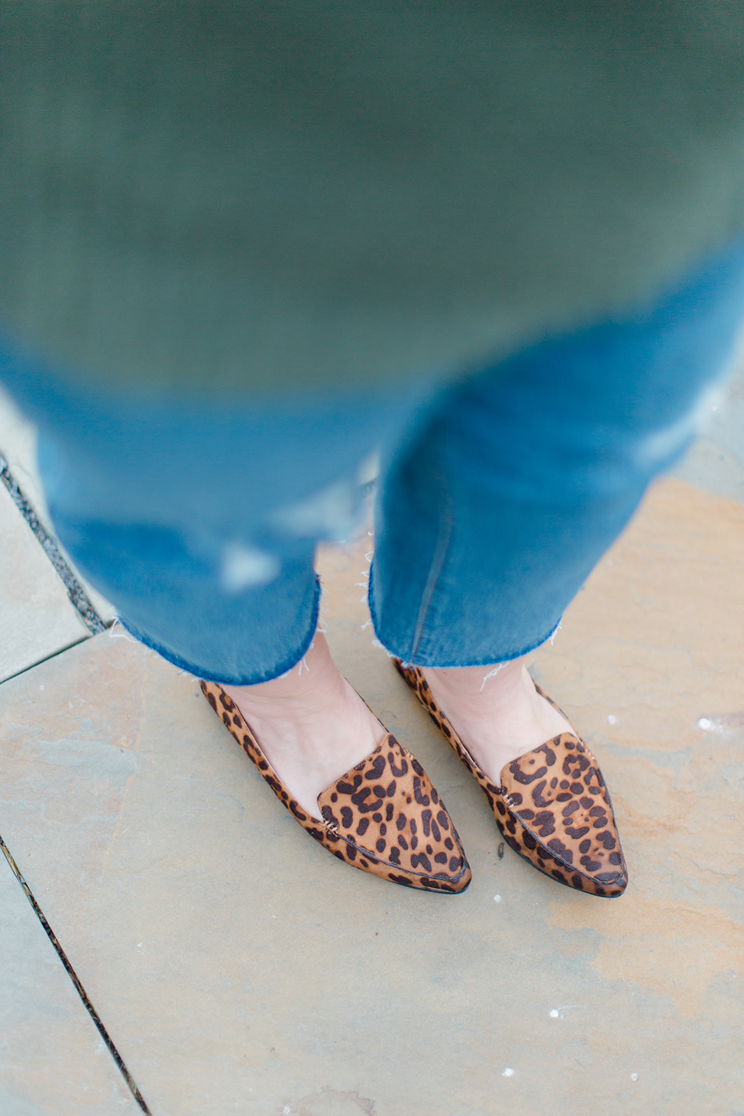 7 Ways to Wear Shoes With Straight Leg Jeans 